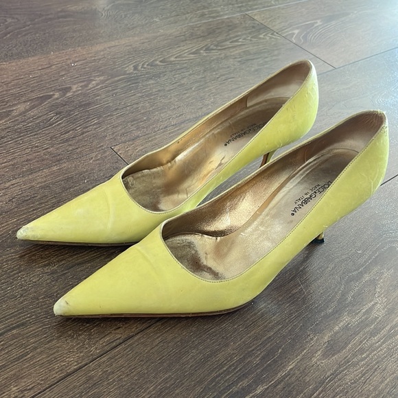 Dolce & Gabana green pointed heels for sale. Shipping price varies. - Picture 2 of 4